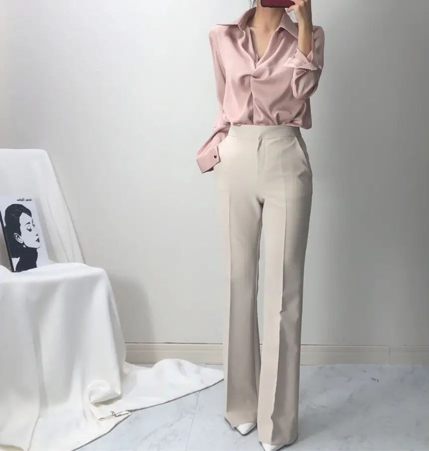 한국식 치크 뒤집어진 칼라 디자인 감각적인 티셔츠 상세 이미지 14