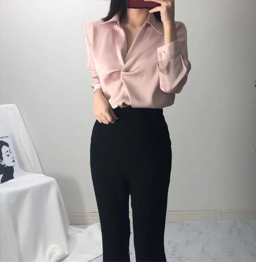 한국식 치크 뒤집어진 칼라 디자인 감각적인 티셔츠 상세 이미지 15