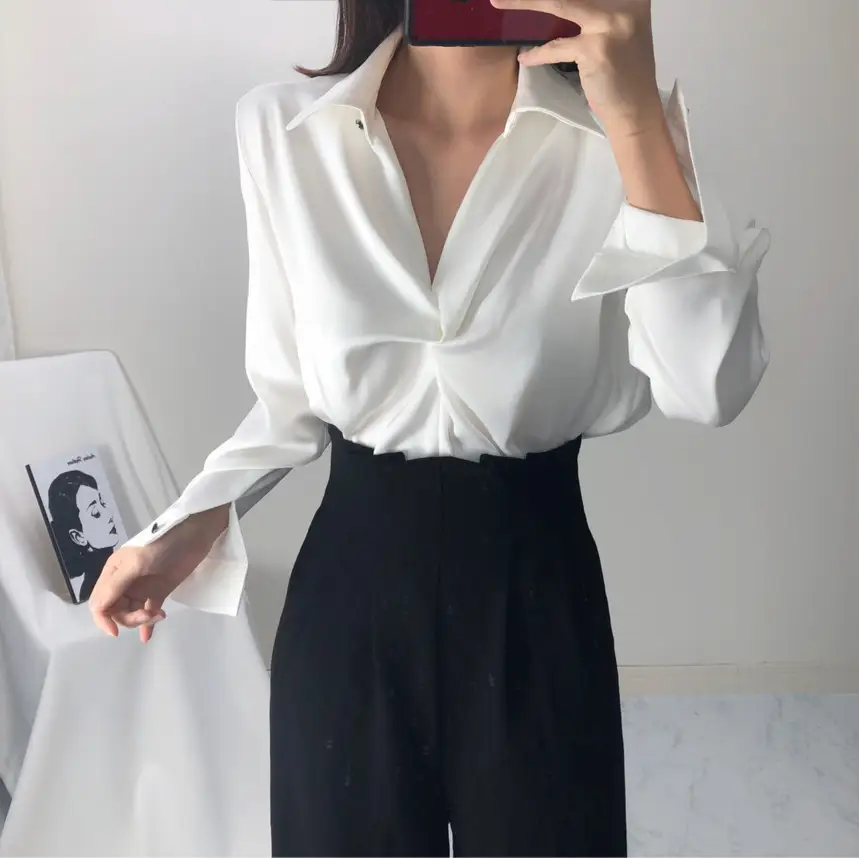 한국식 치크 뒤집어진 칼라 디자인 감각적인 티셔츠 상세 이미지 20