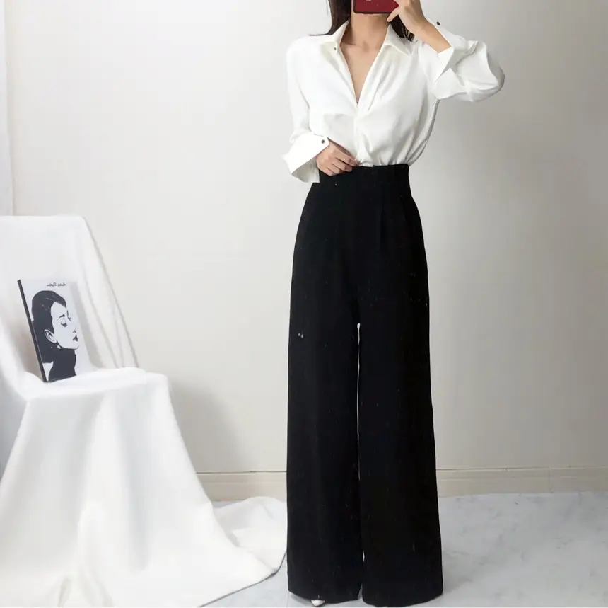 한국식 치크 뒤집어진 칼라 디자인 감각적인 티셔츠 상세 이미지 22