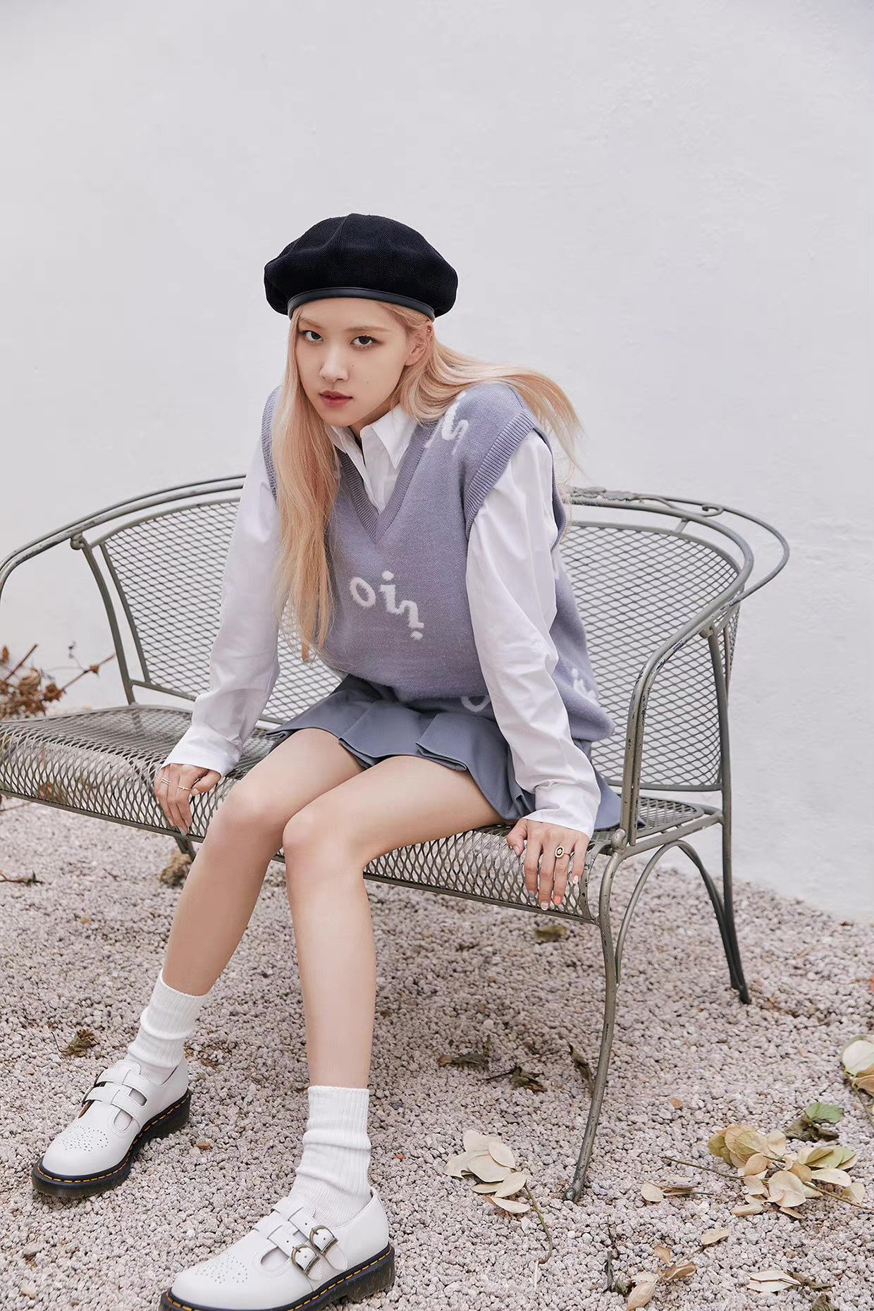 朴彩英同款2021秋季新款两件套学院风白色衬衫 v领针织毛衣马甲女