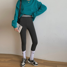 批发实拍实价~秋冬显瘦外穿弹力紧身裤长裤百搭加绒加厚踩脚打底裤