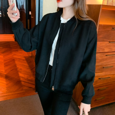 批发实拍小香风外套休闲百搭白色棒球服女秋圆领宽松显瘦短外套