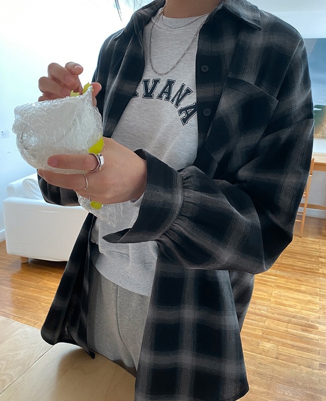 한국 스타일 봄 가을 흑인과 백인 격자 무늬 셔츠 하라주쿠 스타일 남자 친구 바람 루즈핏 빅 사이즈 다용도 캐주얼 bf 여성 코트 셔츠