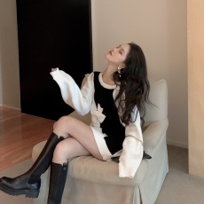 毛衣ins女森系秋冬新款港味宽松拼色圆领套头蝴蝶结针织长袖上衣