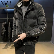 批发立领羽绒服男2021年新款韩版潮流帅气短款外套冬季加厚男装防寒服