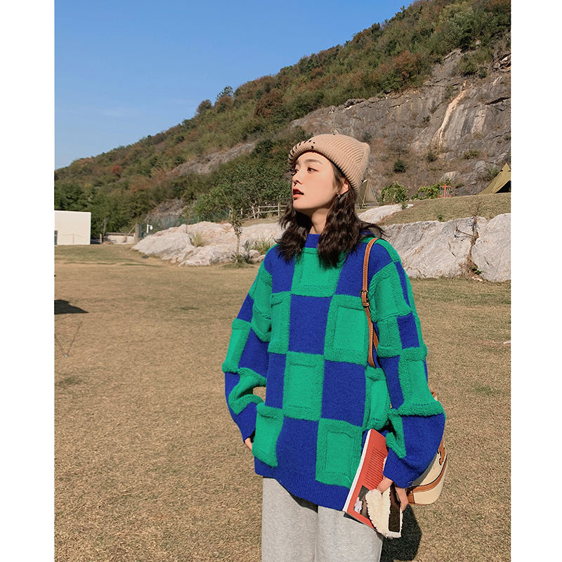 느긋한 바람 체크무늬 스웨터 겨울 2026 새로운 레트로 두꺼운 풀오버 외출용 긴팔 보온 니트 맨위 여성