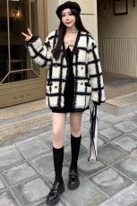 新款V领双排扣格子羊羔毛外套宽松洋气毛绒女装冬季潮