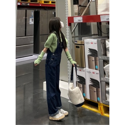 牛仔背带裤女春秋韩版宽松小个子设计感显瘦阔腿连体毛衣两件套