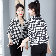 批发<b class='q'>棋盘</b><b class='q'>格</b>短外套潮流时尚小香风上衣小个子设计感休闲女夹克