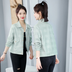 批发<b class='q'>千鸟格</b>女装小个子气质显瘦翻领外套短款韩版小香风复古上衣