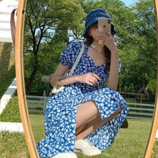 批发夏季2025新款法式<b class='q'>欧美风</b>碎花开叉长裙显瘦姐妹风桔梗<b class='q'>连衣裙</b>女