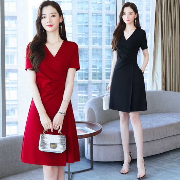 RM13225#红色连衣裙女新款夏酒红时尚气质裙子女夏季裙赫本风小黑裙