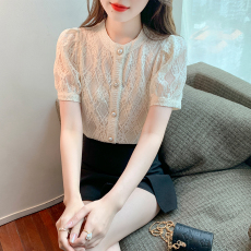 批发实拍洋气镂空蕾丝衬衫女短袖2026夏季新款超仙甜美减龄圆领上衣