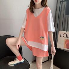 批发699#200斤<b class='q'>大码</b>时尚假两件夏季新款休闲运动套装女短袖短裤两件套