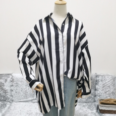 批发实拍韩版春夏中长款条纹大码宽松衬衫休闲百搭衬衫<b class='q'>外套</b>女防晒衣
