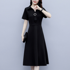 批发2026大码女装胖mm<b class='q'>时尚</b>洋气收腰显瘦减龄遮肚短袖中年妈妈连衣裙