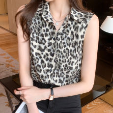 批发实拍洋气豹纹夏季坎肩<b class='q'>背心</b>女外穿衬衫无袖雪纺<b class='q'>打底</b>衫内搭上衣