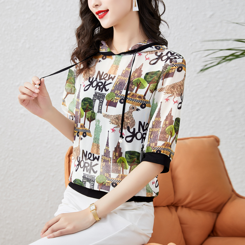 MY70091# 高端仿真丝印花新款连帽卫衣防嗮半袖外搭上衣女裝貨源服裝批發