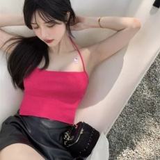 批发露背挂脖<b class='q'>吊带</b><b class='q'>背心</b>女ins辣妹夏季外穿短款小西装内搭<b class='q'>露</b><b class='q'>脐</b>抹胸上衣