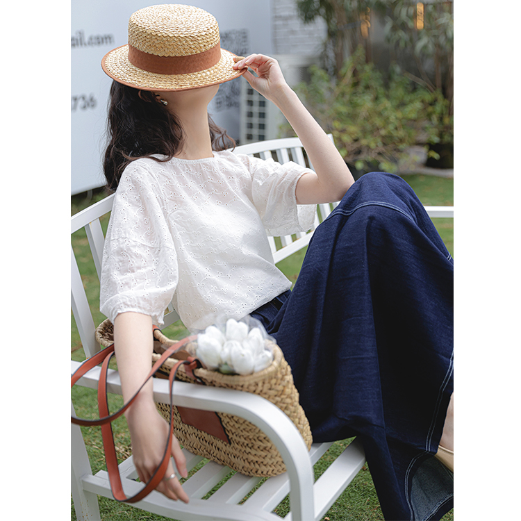 Real shot of hollow embroidery Korean style puff sleeve design niche shirt for women for summer short temperament short-sleeved shirt