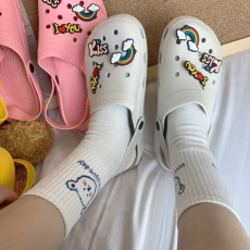 批发实拍实价 网红同款夏天ins休闲加厚底外穿拖鞋洞洞凉拖鞋