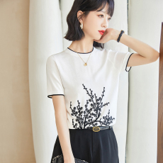 批发实拍◆◆2026年夏装新款<b class='q'>短袖</b>刺绣<b class='q'>T</b><b class='q'>恤</b>冰丝针织衫上衣薄款套头