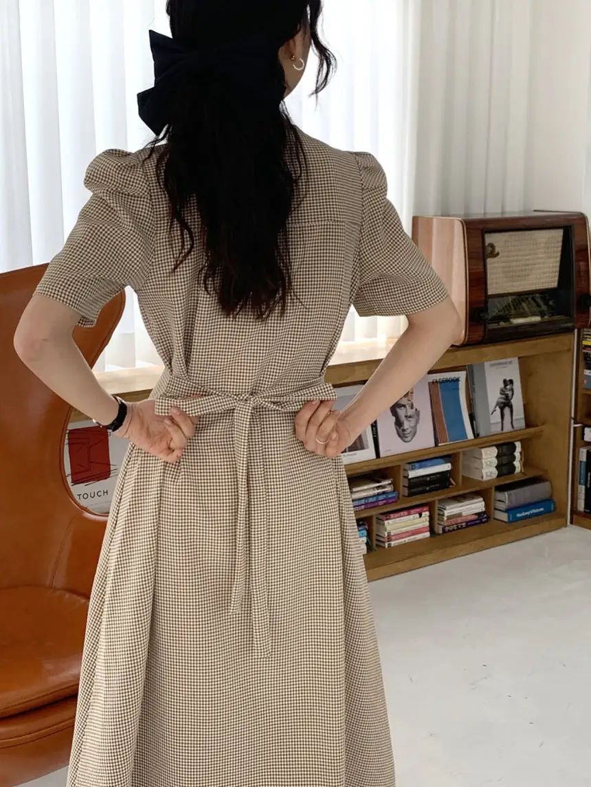V넥 퍼프소매 블루/브라운 원피스 상세 이미지 30