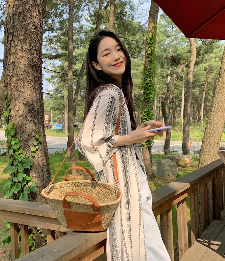 있음 선적 레트로 느긋한 민족 스타일 프린트 7 점 배트윙 소매 디자인 트임 루즈핏 다용도 자외선 차단 로브