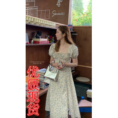 批发im向 安东尼花园 <b class='q'>巴洛克</b>蔷薇花<b class='q'>连衣裙</b> 长款图片上图谨慎