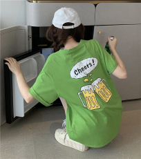 实拍实价 夏季绿色t恤趣味休闲印花啤酒杯中长款宽松短袖ins上衣