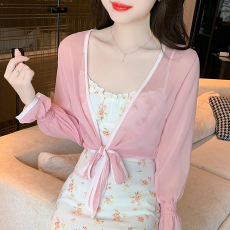 批发已出货小披肩外套女2026春夏新款坎肩百搭<b class='q'>雪纺</b>防晒薄短款外搭开衫