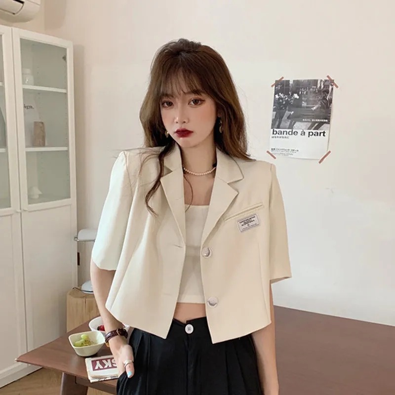 Summer thin white short suit jacket for women 2024 new style Internet celebrity fashionable small casual short-sleeved suit