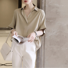 批发法式蝙蝠袖<b class='q'>雪纺</b>短袖衬衫女夏季宽松上衣高级感职业气质衬衣