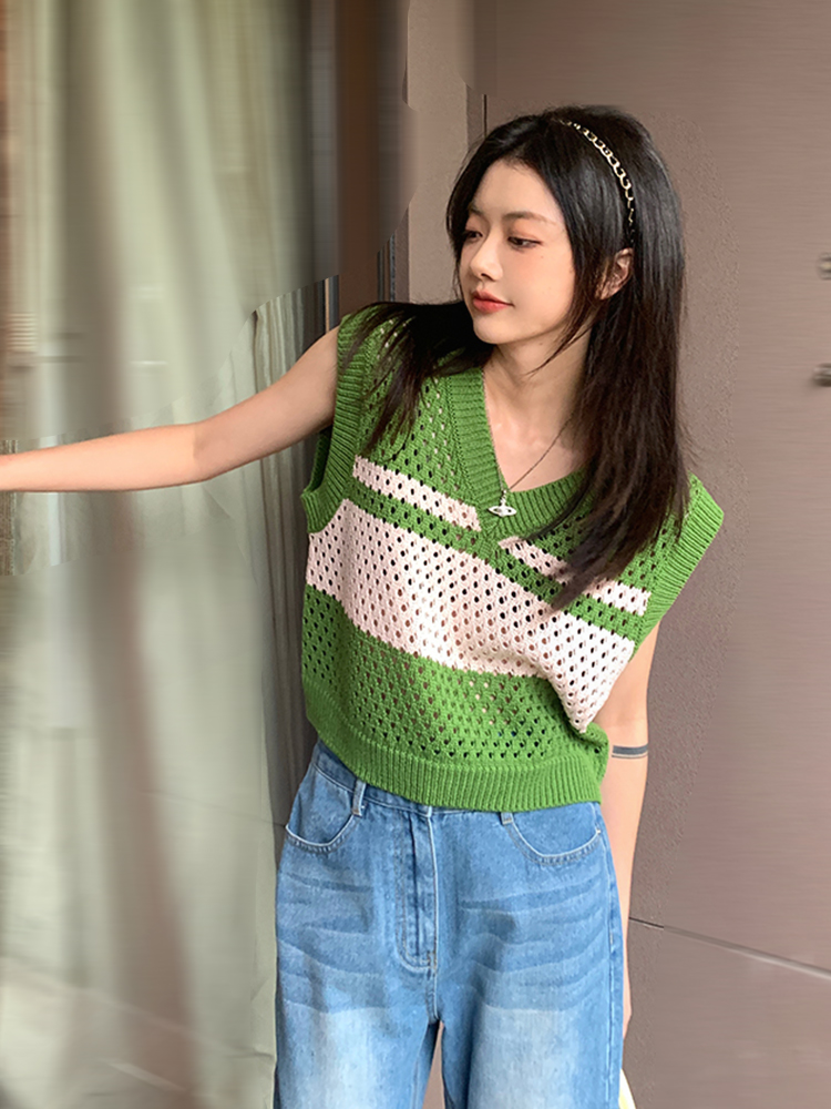 Green striped hollow knitted vest for women stacked v-neck contrasting color loose sleeveless outer vest vest top thin