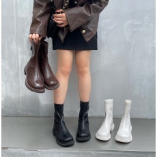 批发白色短筒西部牛子短靴<b class='q'>女鞋</b>新款秋季小众骑士靴子