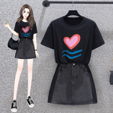 批发心形印花T+撞色牛仔A字半裙复古百搭大码显瘦高腰套装2022夏新