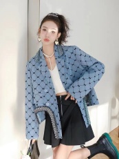 小香风短款西装外套女装春秋2022新款高级设计感小众原创西服上衣