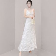 批发实拍<b class='q'>礼服</b>裙气质超仙羽毛连衣裙气场女王晚宴<b class='q'>伴娘</b><b class='q'>礼服</b>时尚优雅