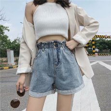 批发实拍夏季韩版大码<b class='q'>胖</b><b class='q'>mm</b><b class='q'>松紧腰</b>牛仔短裤女宽松百搭花苞卷边阔腿热裤