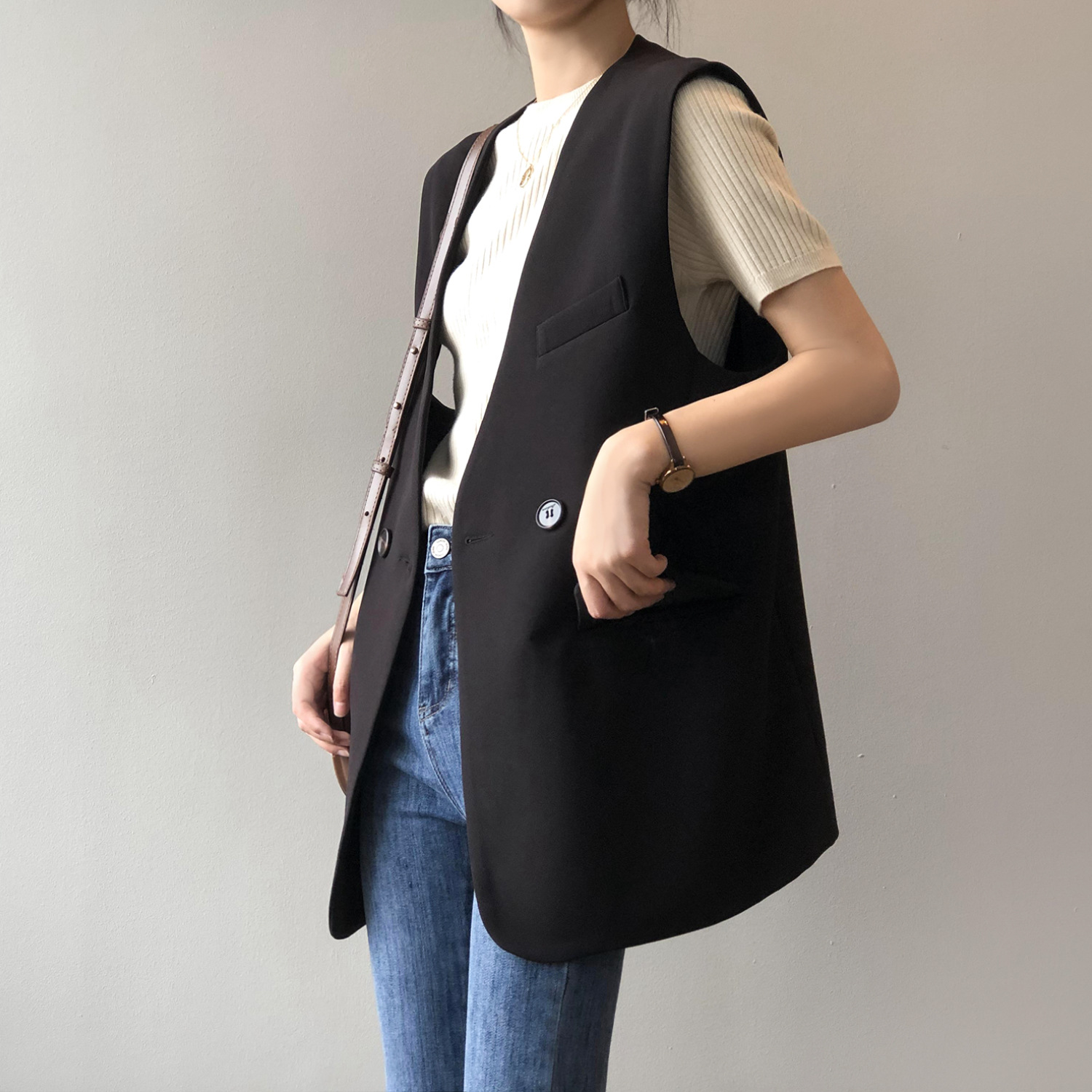 实拍~西装马甲女2022春季新款韩版宽松中长款无袖马夹网红背心