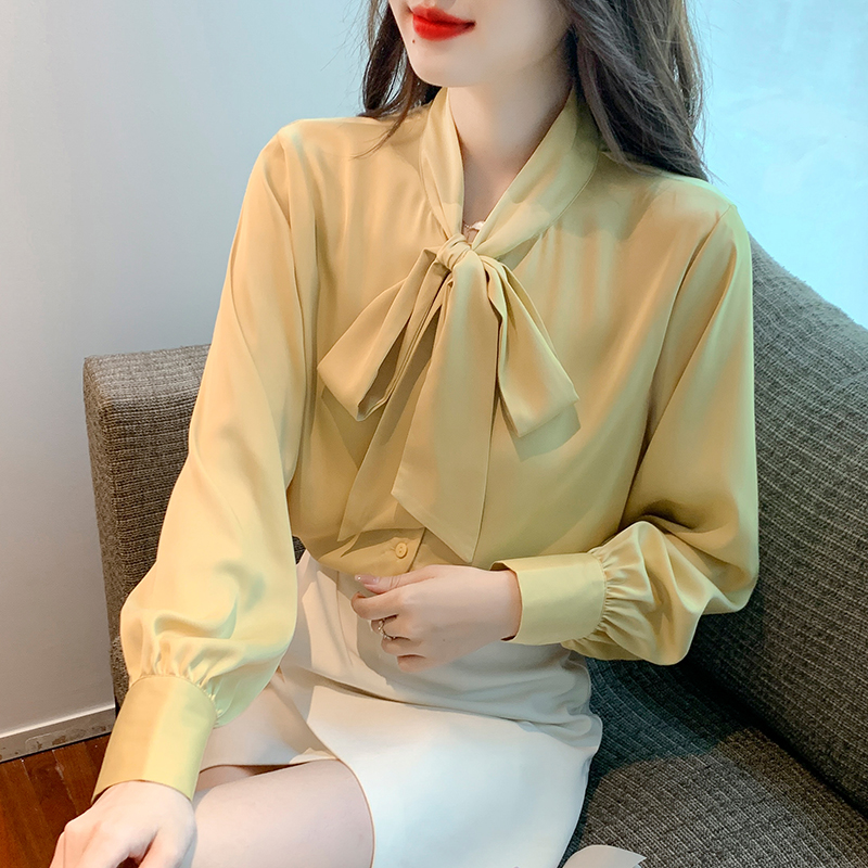실사 봄 새로운 V넥 미니멀리즘 바람 셔츠 디자인 센스 외국 가스 다용도 작은 대중 긴팔 맨위 여성