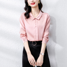 批发实拍2026春新款高端仿<b class='q'>真丝</b>减龄娃娃领<b class='q'>衬衫</b>女排扣纯色百搭上衣