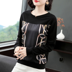 批发2026春季新款圆领衣服女装薄款黑色印花拼接上衣<b class='q'>长袖</b>t恤女<b class='q'>打底衫</b>