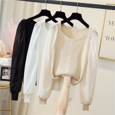 批发实拍胖MM大码新款方领上衣小众拼接针织长袖短款衬衫女