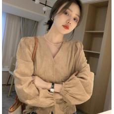 批发2026秋季大码女装韩版修身显瘦设计感V领抽绳长袖衬衣