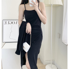 批发实拍 2026春款韩版气质显瘦开衫上衣<b class='q'>吊带</b>开叉<b class='q'>连衣裙</b>套装女纯欲风