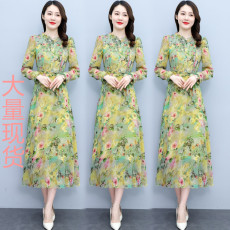 批发实拍<b class='q'>贵</b><b class='q'>夫人</b>连衣裙阔太太2026春新款秋季气质减龄收腰过膝长裙