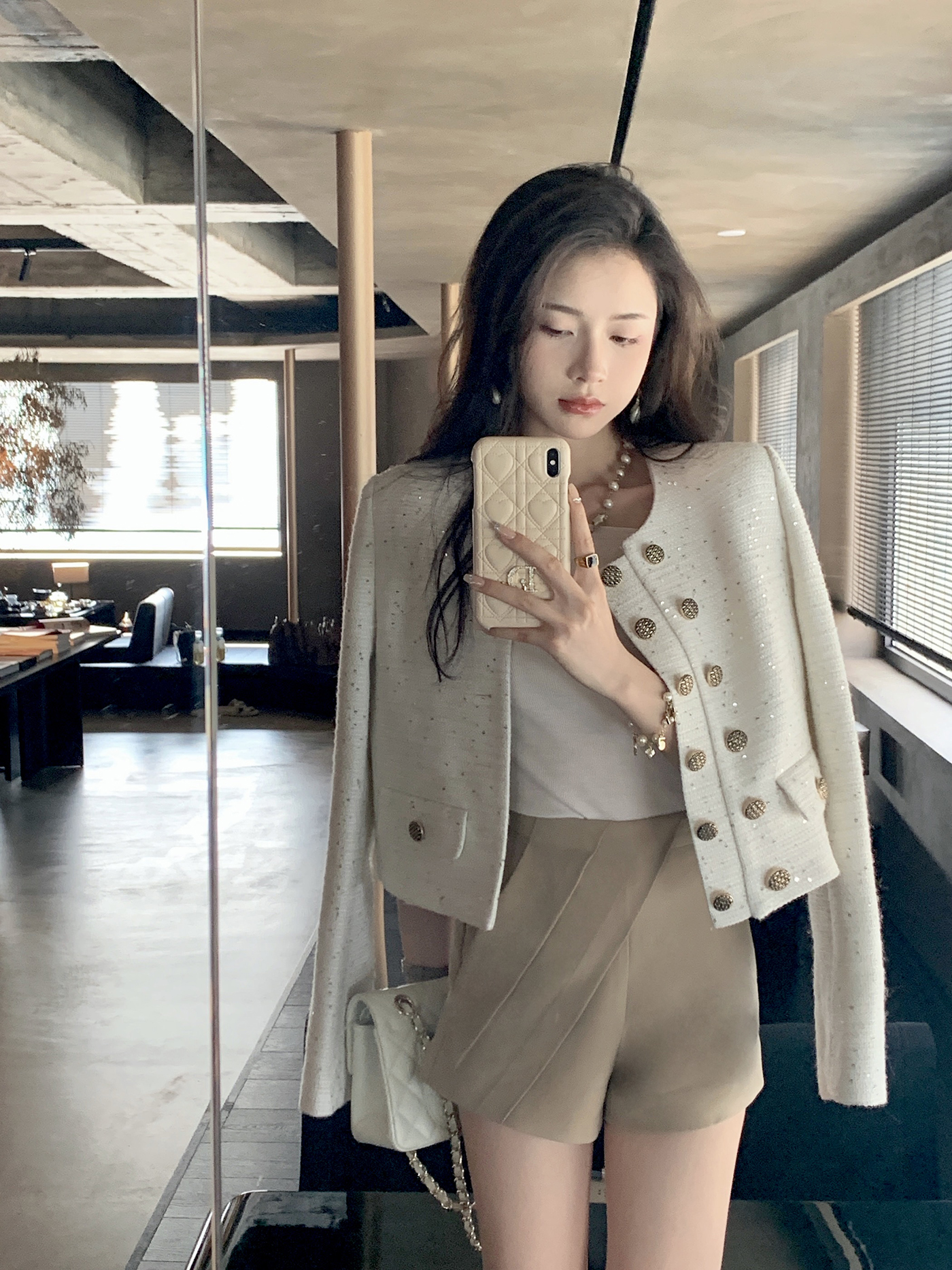 맨해튼 천 골드 2026 가을 새로운 세련된 싱글 제품 이중 버튼 라운드 넥 블레이저