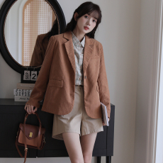 批发实拍2025年秋季新款轻奢长袖复古加厚灯芯绒垫肩休闲设计<b class='q'>西装</b>外套